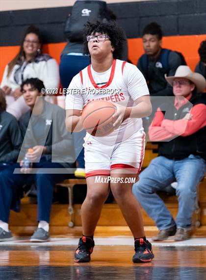 Thumbnail 1 in Burton vs. Yorktown (Schulenburg Shorthorn Tournament) photogallery.