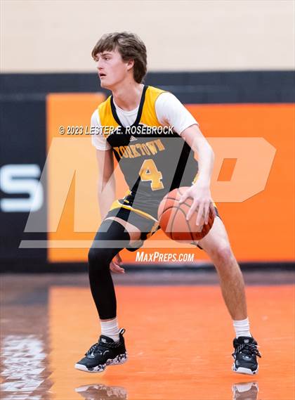 Thumbnail 1 in Burton vs. Yorktown (Schulenburg Shorthorn Tournament) photogallery.