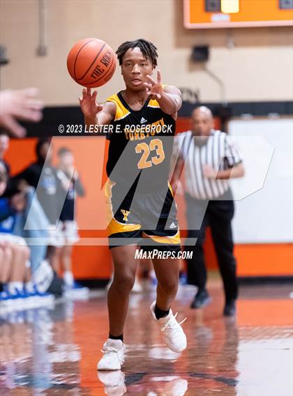 Thumbnail 1 in Burton vs. Yorktown (Schulenburg Shorthorn Tournament) photogallery.