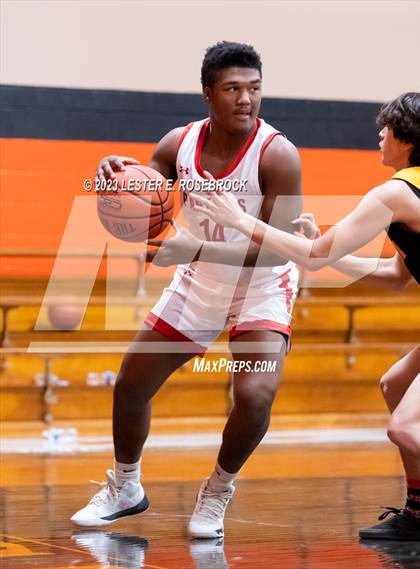 Thumbnail 2 in Burton vs. Yorktown (Schulenburg Shorthorn Tournament) photogallery.
