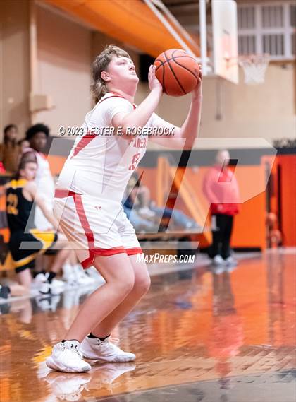 Thumbnail 1 in Burton vs. Yorktown (Schulenburg Shorthorn Tournament) photogallery.