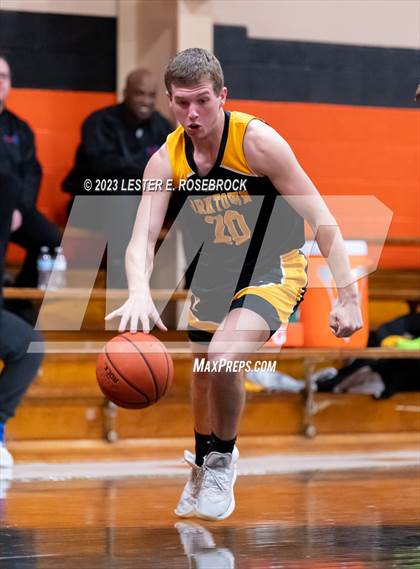 Thumbnail 3 in Burton vs. Yorktown (Schulenburg Shorthorn Tournament) photogallery.