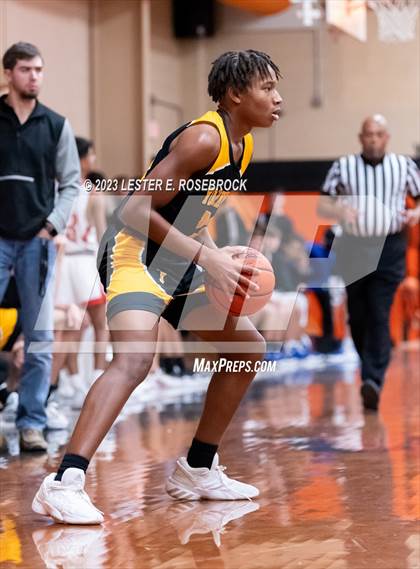 Thumbnail 3 in Burton vs. Yorktown (Schulenburg Shorthorn Tournament) photogallery.