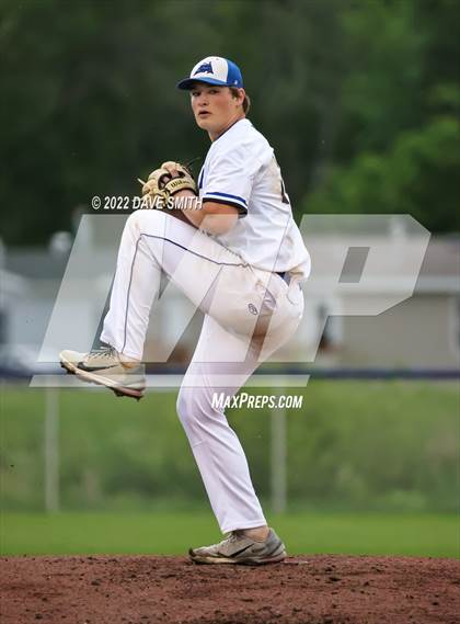 Thumbnail 1 in Maquoketa @ Clear Creek-Amana photogallery.
