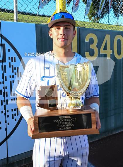 Thumbnail 2 in Yuma Catholic vs. Valley Christian (AIA 3A Final - Awards) photogallery.