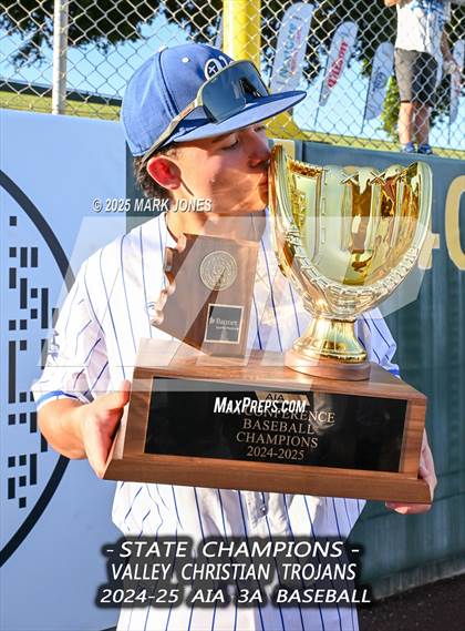 Thumbnail 2 in Yuma Catholic vs. Valley Christian (AIA 3A Final - Awards) photogallery.