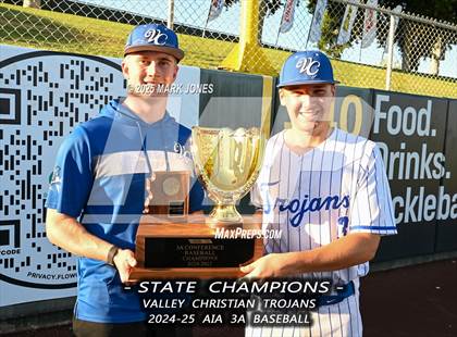 Thumbnail 1 in Yuma Catholic vs. Valley Christian (AIA 3A Final - Awards) photogallery.