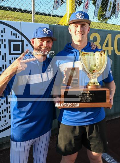 Thumbnail 3 in Yuma Catholic vs. Valley Christian (AIA 3A Final - Awards) photogallery.