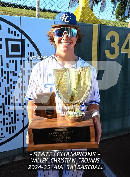 Thumbnail 2 in Yuma Catholic vs. Valley Christian (AIA 3A Final - Awards) photogallery.