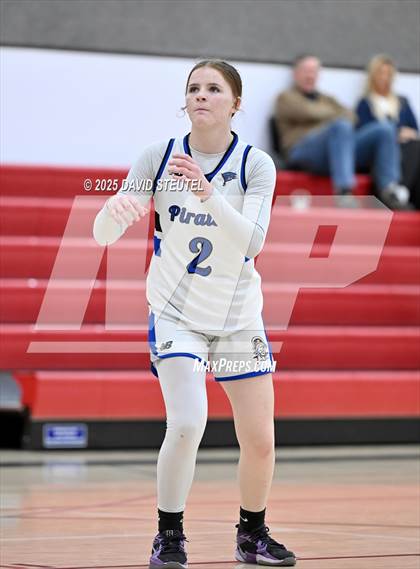 Thumbnail 1 in Elk Grove vs. Wheatland (Cardinal Classic) photogallery.