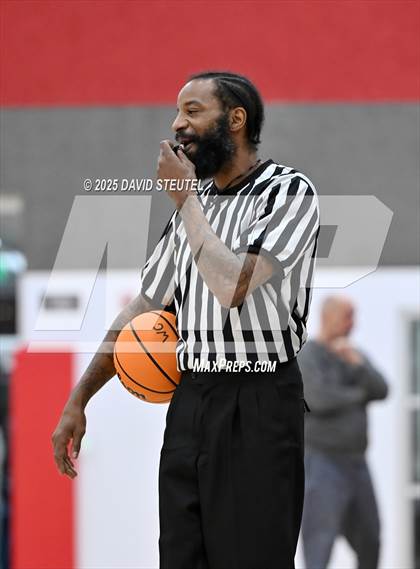 Thumbnail 3 in Elk Grove vs. Wheatland (Cardinal Classic) photogallery.