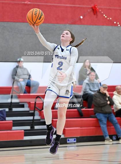 Thumbnail 1 in Elk Grove vs. Wheatland (Cardinal Classic) photogallery.