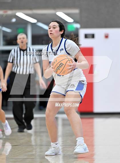 Thumbnail 3 in Elk Grove vs. Wheatland (Cardinal Classic) photogallery.