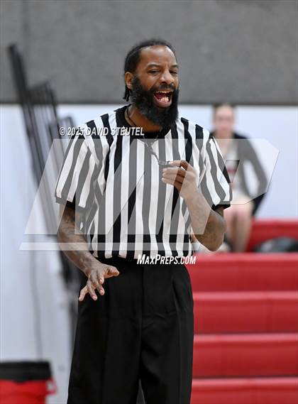 Thumbnail 1 in Elk Grove vs. Wheatland (Cardinal Classic) photogallery.