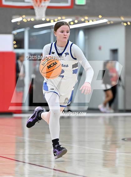 Thumbnail 3 in Elk Grove vs. Wheatland (Cardinal Classic) photogallery.