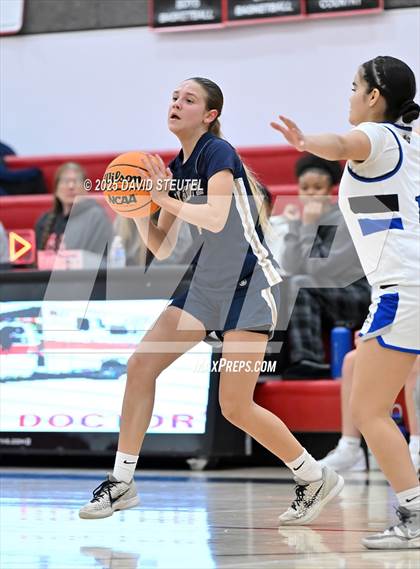 Thumbnail 3 in Elk Grove vs. Wheatland (Cardinal Classic) photogallery.
