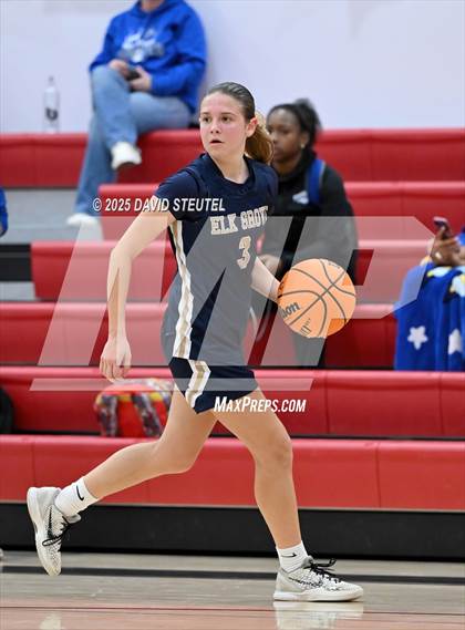 Thumbnail 2 in Elk Grove vs. Wheatland (Cardinal Classic) photogallery.