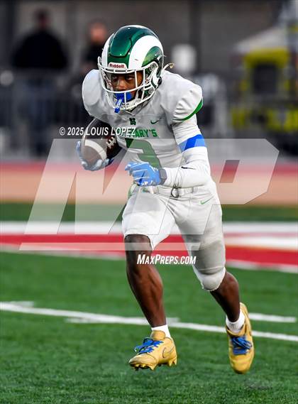 Thumbnail 3 in St. Mary's @ Bakersfield Christian (CIF DIV 2AA Final) photogallery.