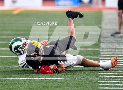 Thumbnail 3 in St. Mary's @ Bakersfield Christian (CIF DIV 2AA Final) photogallery.