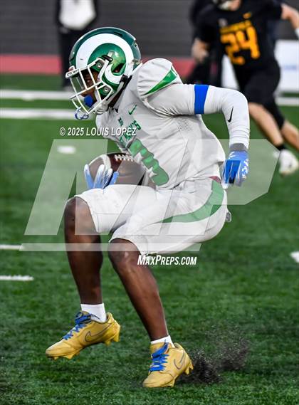 Thumbnail 3 in St. Mary's @ Bakersfield Christian (CIF DIV 2AA Final) photogallery.