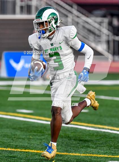 Thumbnail 3 in St. Mary's @ Bakersfield Christian (CIF DIV 2AA Final) photogallery.