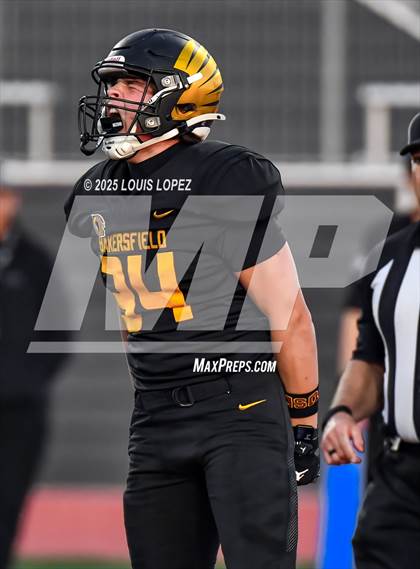 Thumbnail 3 in St. Mary's @ Bakersfield Christian (CIF DIV 2AA Final) photogallery.