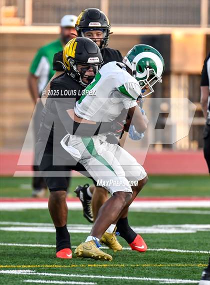 Thumbnail 2 in St. Mary's @ Bakersfield Christian (CIF DIV 2AA Final) photogallery.