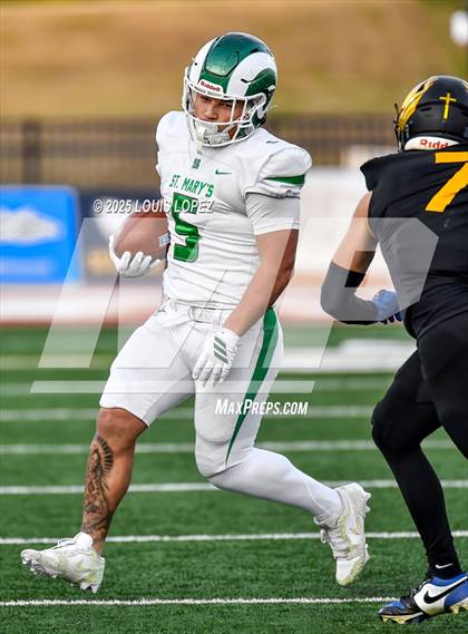 Thumbnail 1 in St. Mary's @ Bakersfield Christian (CIF DIV 2AA Final) photogallery.