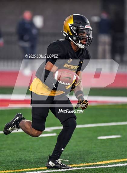 Thumbnail 2 in St. Mary's @ Bakersfield Christian (CIF DIV 2AA Final) photogallery.