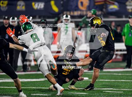 Thumbnail 3 in St. Mary's @ Bakersfield Christian (CIF DIV 2AA Final) photogallery.