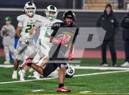 Thumbnail 1 in St. Mary's @ Bakersfield Christian (CIF DIV 2AA Final) photogallery.