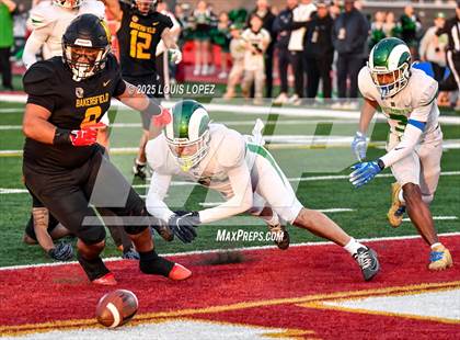 Thumbnail 1 in St. Mary's @ Bakersfield Christian (CIF DIV 2AA Final) photogallery.