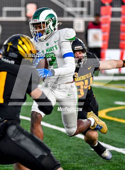 Thumbnail 1 in St. Mary's @ Bakersfield Christian (CIF DIV 2AA Final) photogallery.