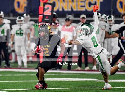 Thumbnail 3 in St. Mary's @ Bakersfield Christian (CIF DIV 2AA Final) photogallery.