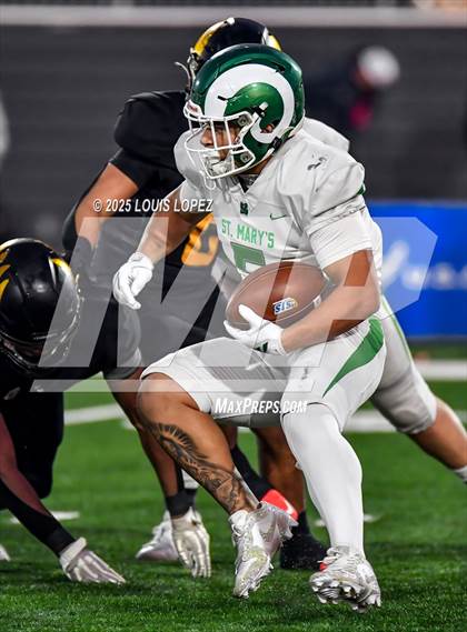 Thumbnail 1 in St. Mary's @ Bakersfield Christian (CIF DIV 2AA Final) photogallery.