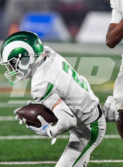 Thumbnail 3 in St. Mary's @ Bakersfield Christian (CIF DIV 2AA Final) photogallery.