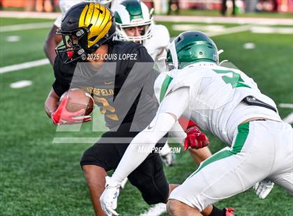 Thumbnail 3 in St. Mary's @ Bakersfield Christian (CIF DIV 2AA Final) photogallery.