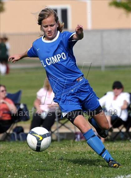 Thumbnail 1 in Del Campo @ Mira Loma photogallery.