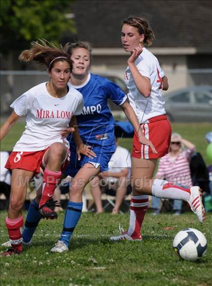 Thumbnail 3 in Del Campo @ Mira Loma photogallery.