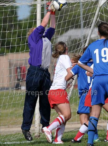 Thumbnail 3 in Del Campo @ Mira Loma photogallery.