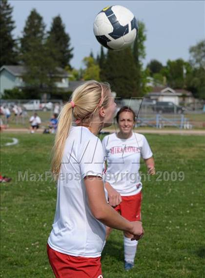 Thumbnail 1 in Del Campo @ Mira Loma photogallery.