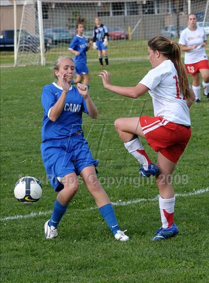 Thumbnail 1 in Del Campo @ Mira Loma photogallery.