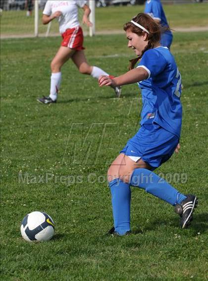Thumbnail 2 in Del Campo @ Mira Loma photogallery.