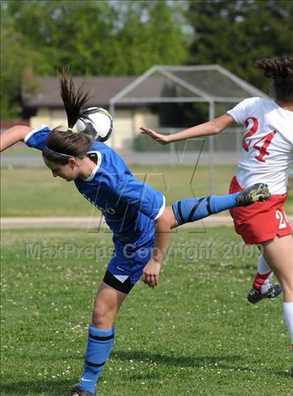 Thumbnail 1 in Del Campo @ Mira Loma photogallery.