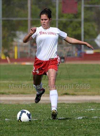 Thumbnail 1 in Del Campo @ Mira Loma photogallery.