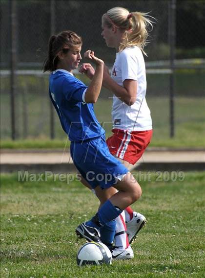 Thumbnail 2 in Del Campo @ Mira Loma photogallery.