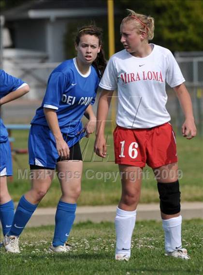 Thumbnail 1 in Del Campo @ Mira Loma photogallery.