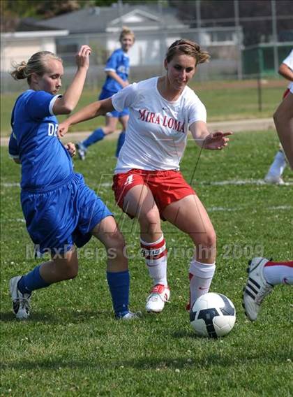 Thumbnail 1 in Del Campo @ Mira Loma photogallery.
