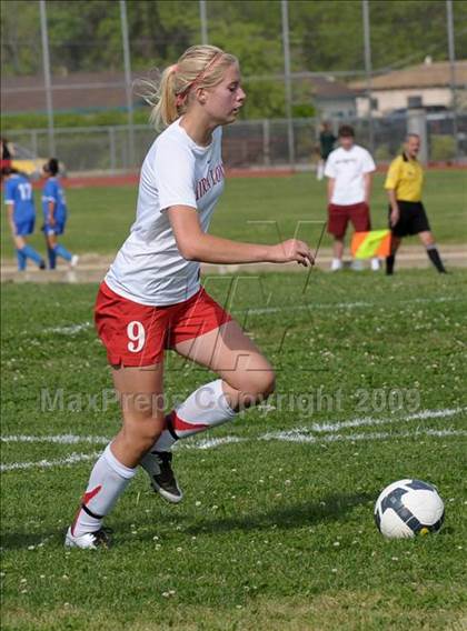 Thumbnail 2 in Del Campo @ Mira Loma photogallery.