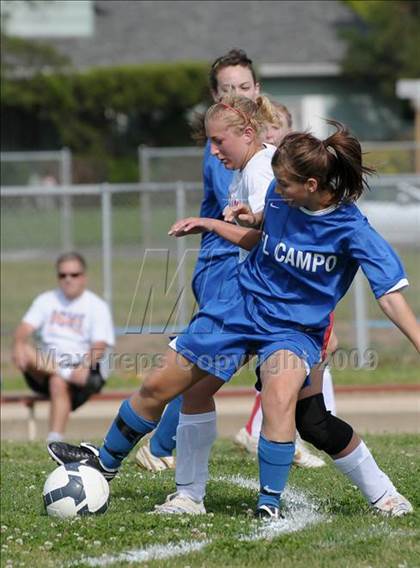 Thumbnail 1 in Del Campo @ Mira Loma photogallery.